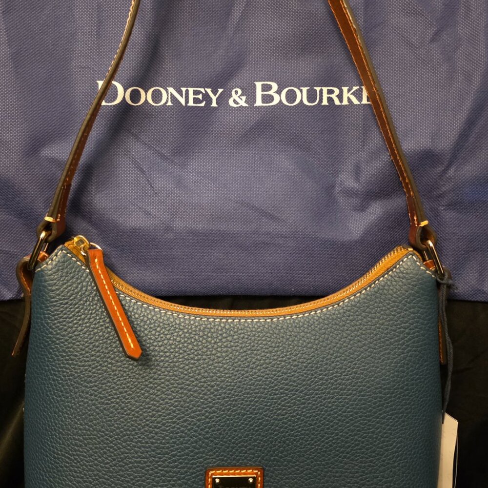Dooney & Bourke Pebble Grain Baguette Handbag and Continental Clutch **Bundle** - Picture 9 of 14